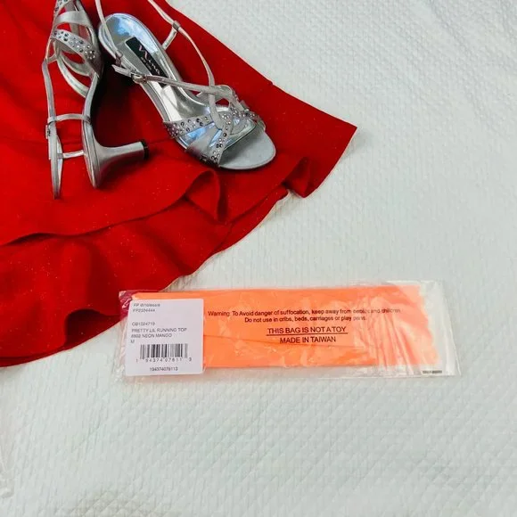 NWT Free People Movement Pretty Lil Running Active Top Tank Size Small,  Medium - Picture 10 of 13